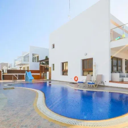 Marvellous With Sea View In Protaras, 1678 Villa *