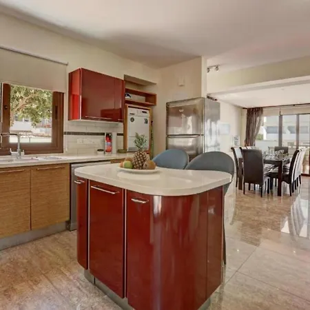 Marvellous With Sea View In Protaras, 1678 Villa *